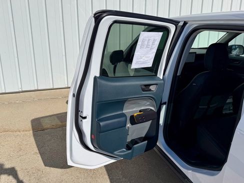 Certified 2025 Ford Maverick Tremor image 14