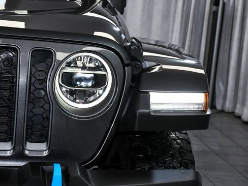 Used 2022 Jeep Wrangler Unlimited Rubicon 4xe w/ Cold Weather Group image 76