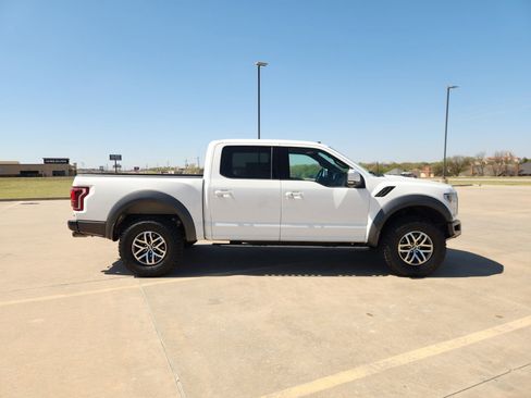 Used 2018 Ford F150 Raptor w/ Equipment Group 802A Luxury image 7