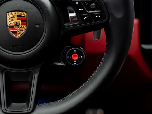 Used 2023 Porsche Cayenne Turbo GT image 46