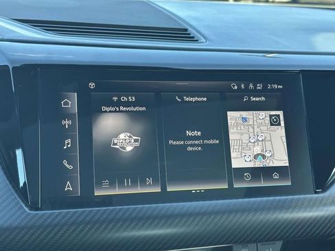 Used 2023 Audi e-tron GT Prestige image 18