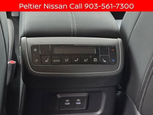New 2026 Nissan Pathfinder SL w/ SL Premium Package AWD/4WD image 13