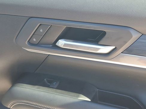 Used 2025 GMC Terrain Elevation image 48