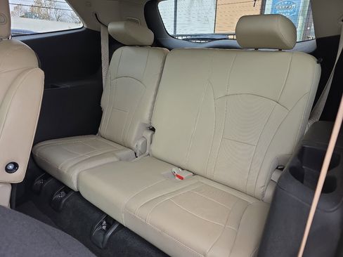 Used 2018 Buick Enclave Premium w/ LPO, Hit The Road Package image 24