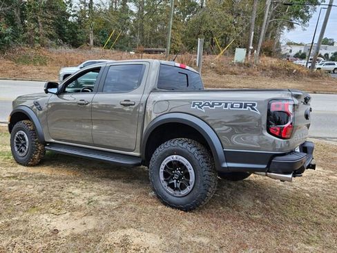 New 2025 Ford Ranger Raptor image 8