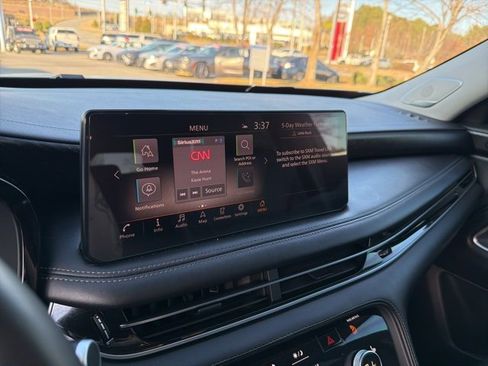 Used 2024 INFINITI QX60 Sensory w/ Vision Package image 18