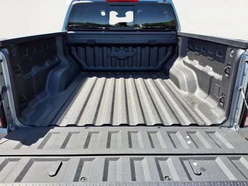 Used 2026 Chevrolet Colorado LT w/ Advanced Trailering Package AWD/4WD image 6