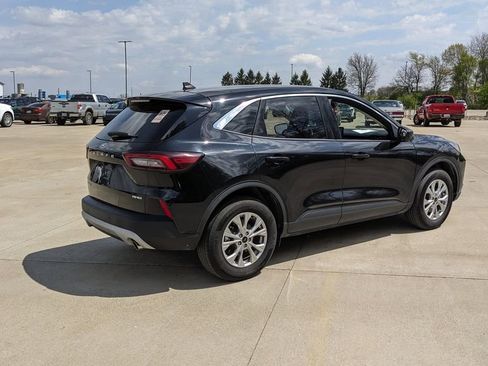 Used 2024 Ford Escape Active w/ Tech Pack #1 AWD/4WD image 3