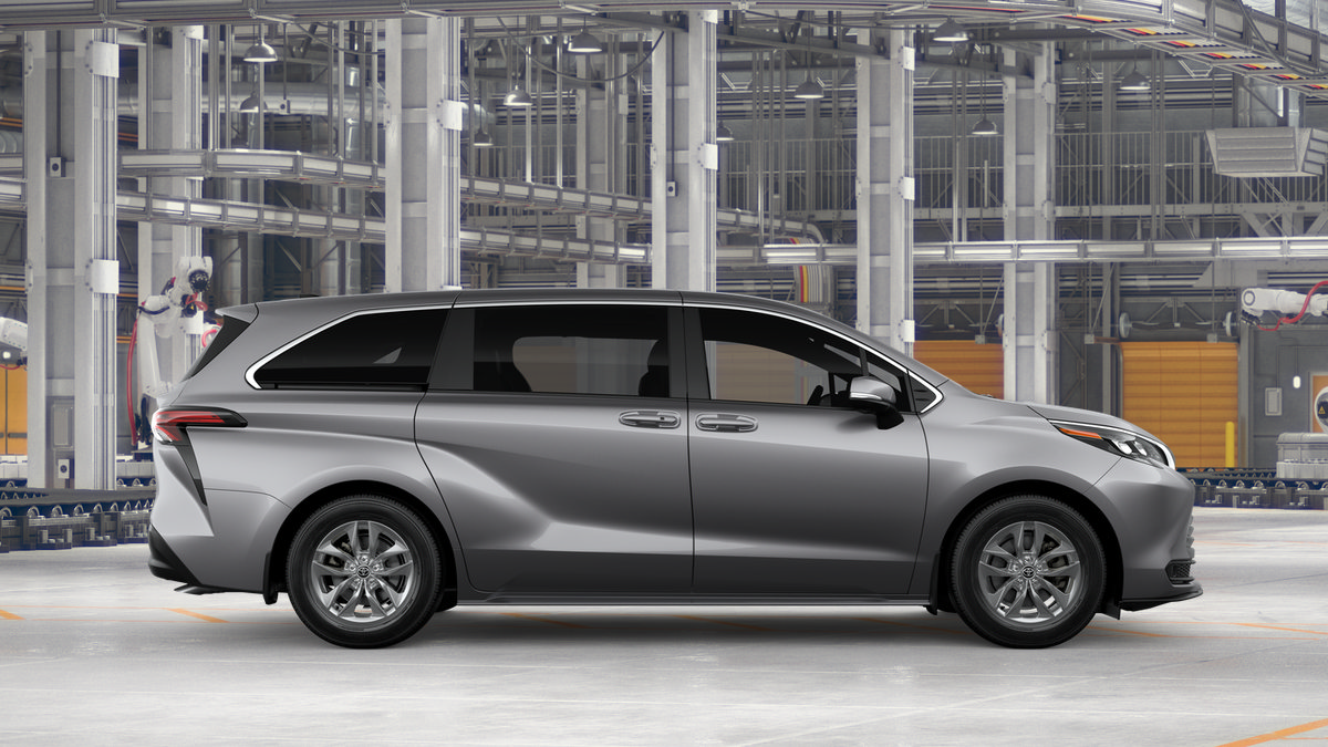 New 2026 Toyota Sienna LE FWD image 14