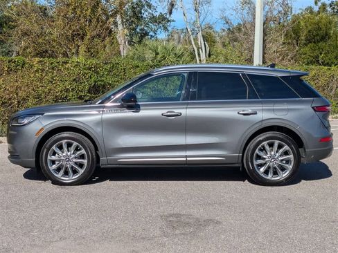 Used 2022 Lincoln Corsair FWD w/ Premium Package image 2