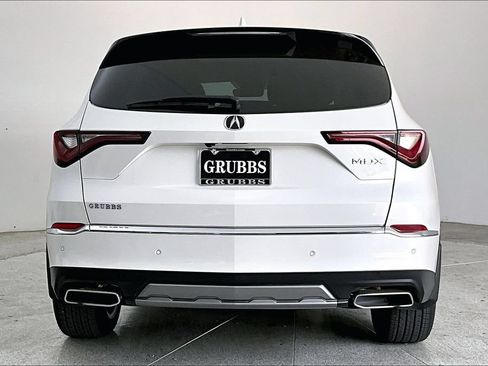 Certified 2026 Acura MDX FWD w/ Technology Package image 4
