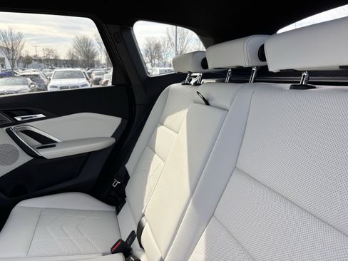 Used 2026 BMW X1 xDrive28i w/ Technology Package image 34