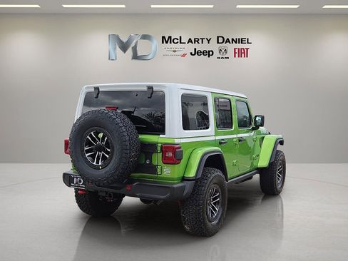 New 2026 Jeep Wrangler Unlimited Rubicon w/ Whitecap Package AWD/4WD image 5