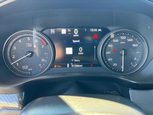 Used 2022 Cadillac XT4 Sport w/ Comfort Package image 11