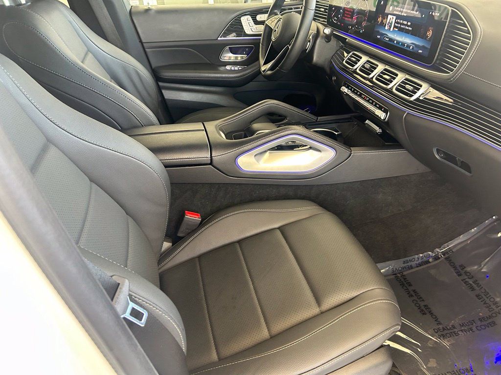 Used 2025 Mercedes-Benz GLE 450 4MATIC Coupe image 27