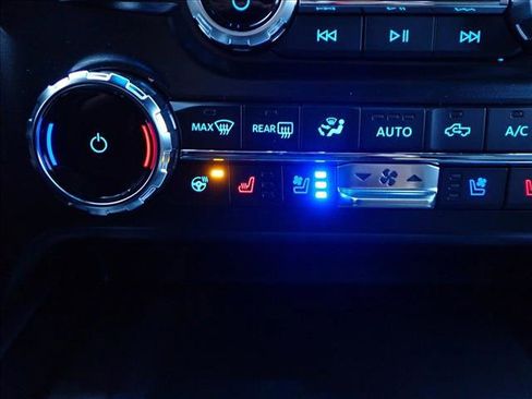 New 2026 Ford F250 Platinum image 18