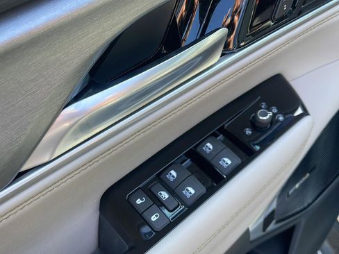 New 2026 Jeep Grand Wagoneer Limited AWD/4WD image 12