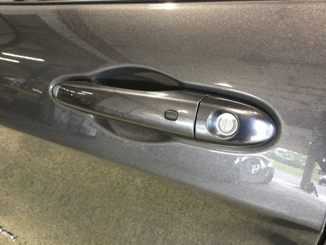 Used 2019 Jeep Cherokee Limited AWD/4WD image 12
