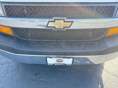 Certified 2023 Chevrolet Express 2500 w/ Driver Convenience Package image 27