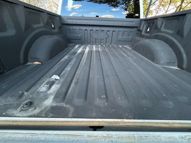 Used 2022 Ford F150 Lightning XLT AWD/4WD image 28
