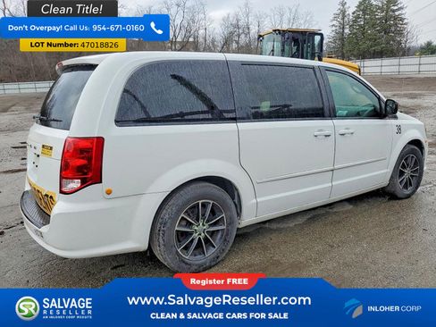 Used 2015 Dodge Grand Caravan SE w/ Quick Order Package 29E SE FWD image 4