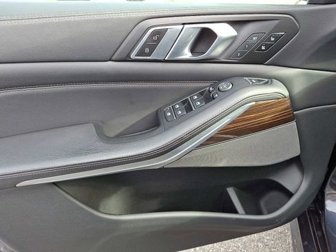 Used 2020 BMW X5 M50i w/ Executive Package image 13