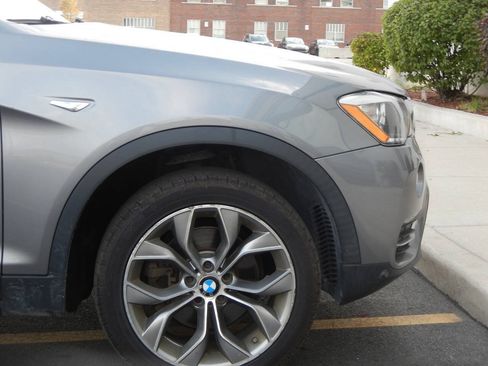 Used 2015 BMW X3 xDrive28i AWD/4WD image 25