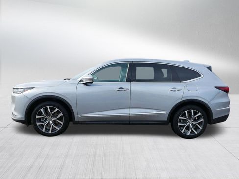 Used 2023 Acura MDX SH-AWD w/ Technology Package image 4