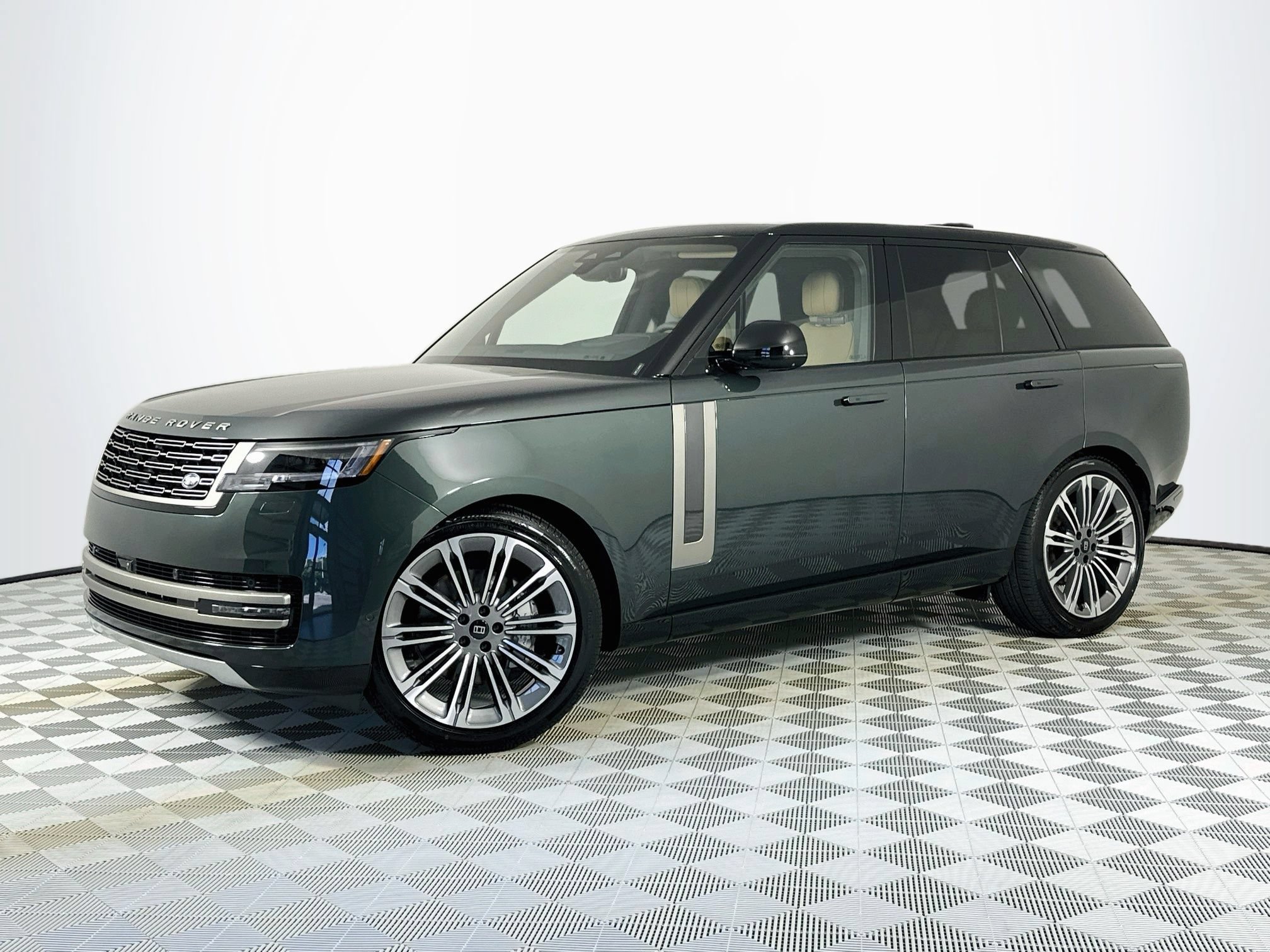 New 2027 Land Rover Range Rover SE AWD/4WD image 1