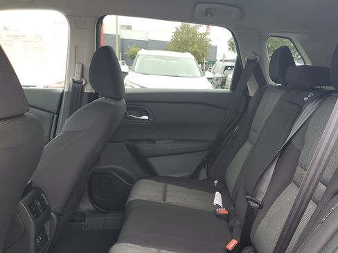 New 2026 Nissan Rogue SV image 10