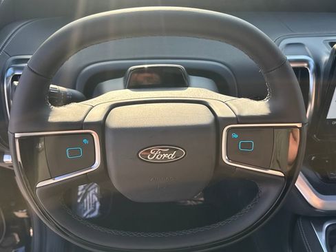 New 2025 Ford Expedition Platinum w/ Stealth Performance Package image 20