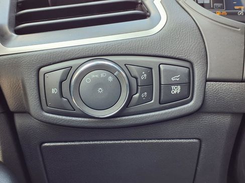 Used 2024 Ford Edge SEL w/ Convenience Package image 18