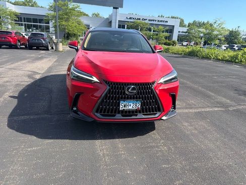Used 2025 Lexus NX 350h AWD w/ Luxury Package image 12