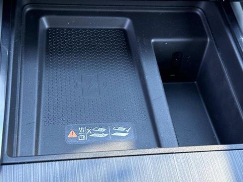 New 2026 GMC Acadia AT4 w/ Luxury Package image 25