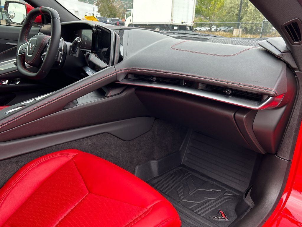 Used 2026 Chevrolet Corvette Stingray Coupe w/ 1LT RWD image 6