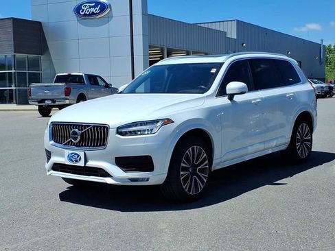 Used 2021 Volvo XC90 T5 Momentum w/ Climate Package AWD/4WD image 1
