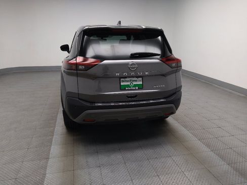 Used 2023 Nissan Rogue SV AWD/4WD image 6