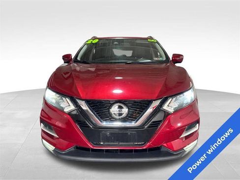 Used 2020 Nissan Rogue Sport SL AWD/4WD image 2