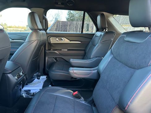 New 2026 Ford Explorer ST image 31