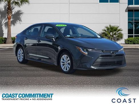 Used 2025 Toyota Corolla LE w/ LE Premium Package FWD image 3