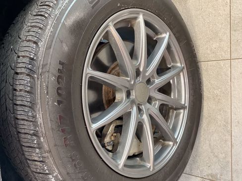 Used 2021 Jeep Cherokee Latitude Lux w/ Comfort/Convenience Group image 9