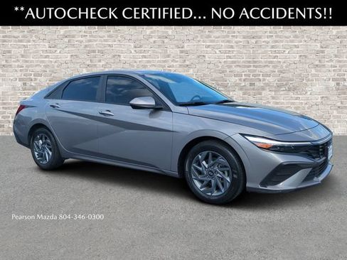 Used 2024 Hyundai Elantra SEL FWD image 1