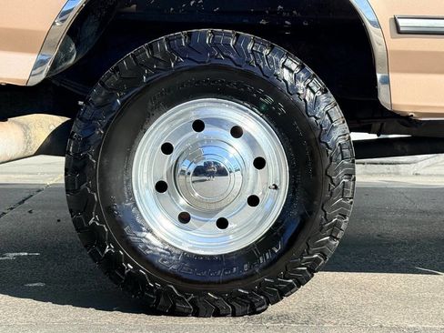 Used 1997 Ford F250 XLT image 12