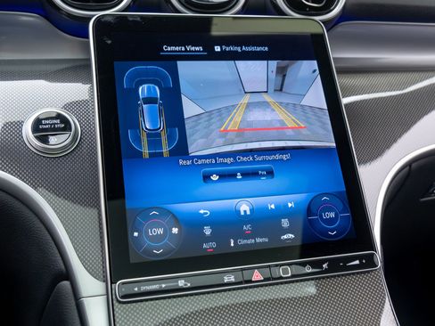 New 2025 Mercedes-Benz GLC 300 4MATIC image 25