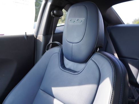 Used 2010 Chevrolet Camaro SS w/ RS Package RWD image 25