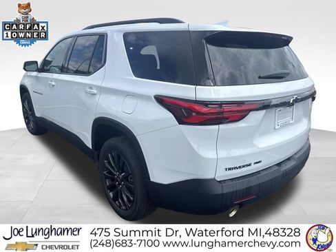 Used 2023 Chevrolet Traverse RS w/ LPO, Floor Liner Package AWD/4WD image 6
