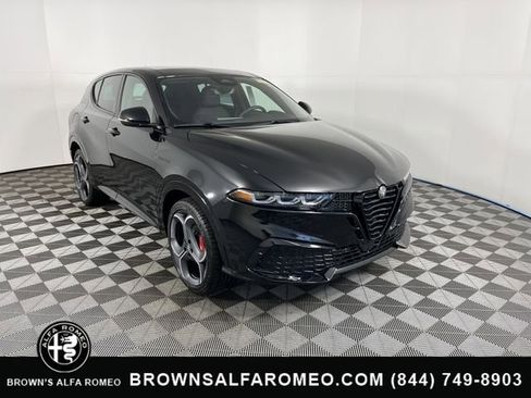 New 2026 Alfa Romeo Tonale w/ Quick Order Package 23H Volce image 1