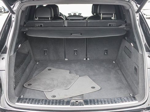 Used 2022 Porsche Cayenne image 26