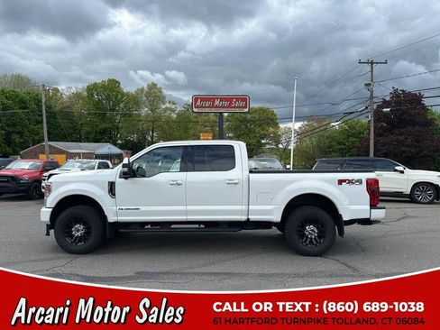 Used 2022 Ford F250 Lariat w/ Lariat Ultimate Package AWD/4WD image 2