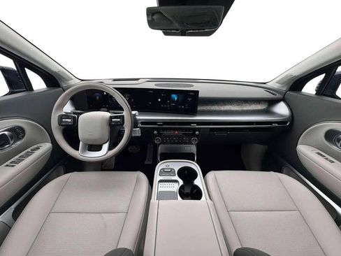 New 2026 Hyundai Ioniq 9 Calligraphy image 21